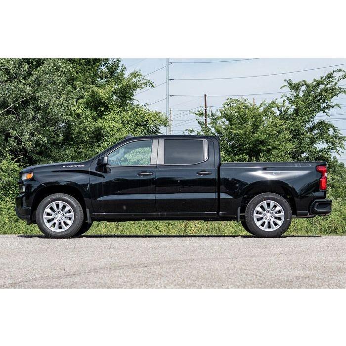 Rough Country 1.5" Lowering Shackles, 2020-2024 LM2/LZ0 - Image 6