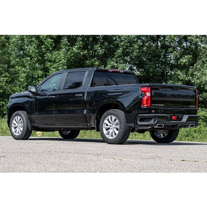 Rough Country 1.5" Lowering Shackles, 2020-2024 LM2/LZ0 - Image 7