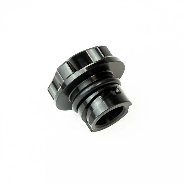 DmaxStore Billet Engine Oil Cap 2001-2026, LB7/LLY/LBZ/LMM/LML/L5P/LM2/LZ0 - Image 4