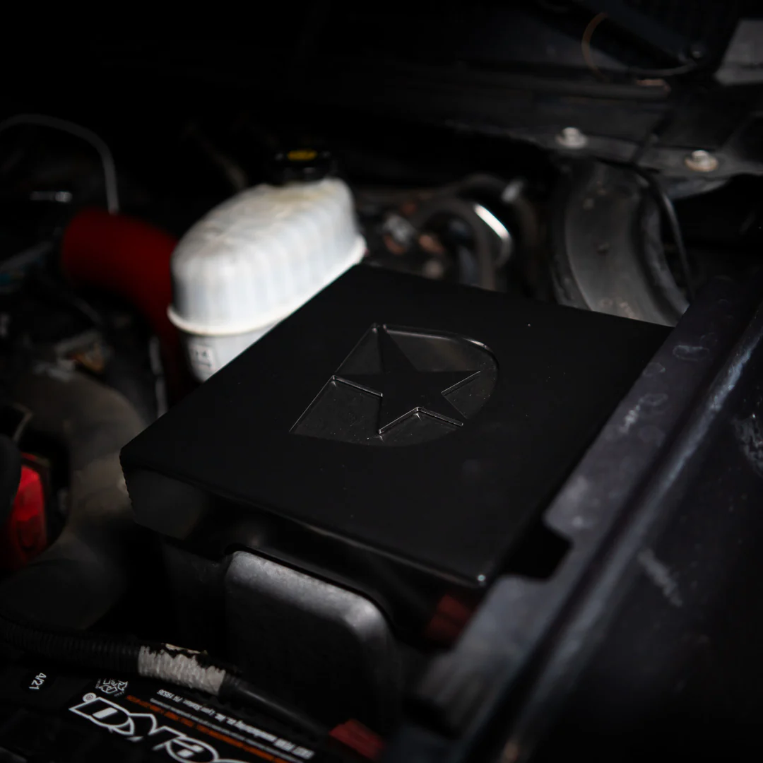 DmaxStore Fuse Box Cover, 2001-2007 LB7/LLY/LBZ - Image 11