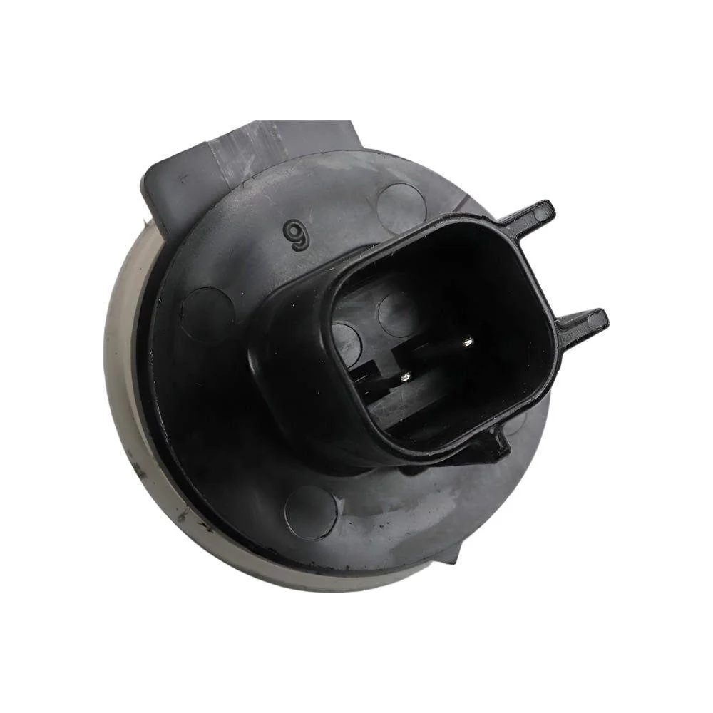 GM Windshield Washer Fluid Reservoir, 2015-2019 LML/L5P - Image 3